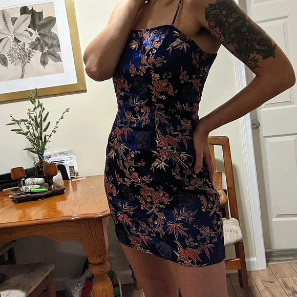 Royal blue floral party dress - Picture 3 of 4